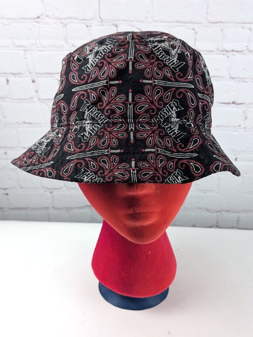 NEW Thrasher Magazine Bandana Bucket Hat